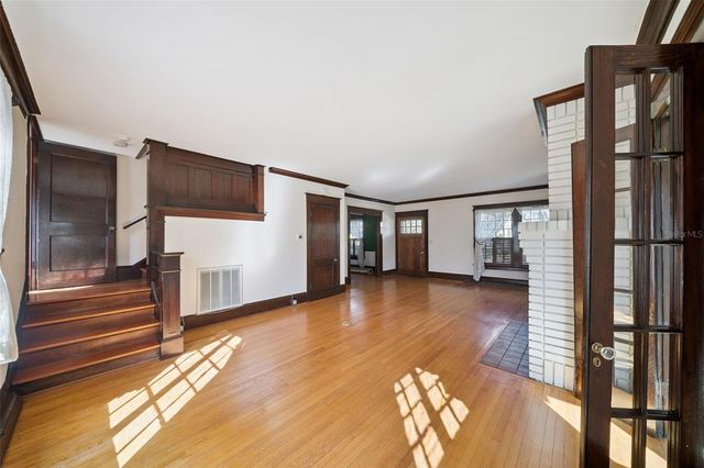 216 W MICHIGAN AVENUE, Deland, FL 32720