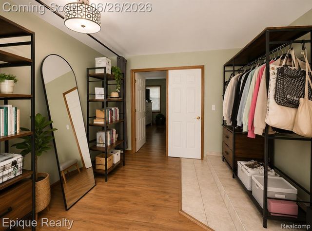 22400 Martinsville Road, Belleville, MI 48111