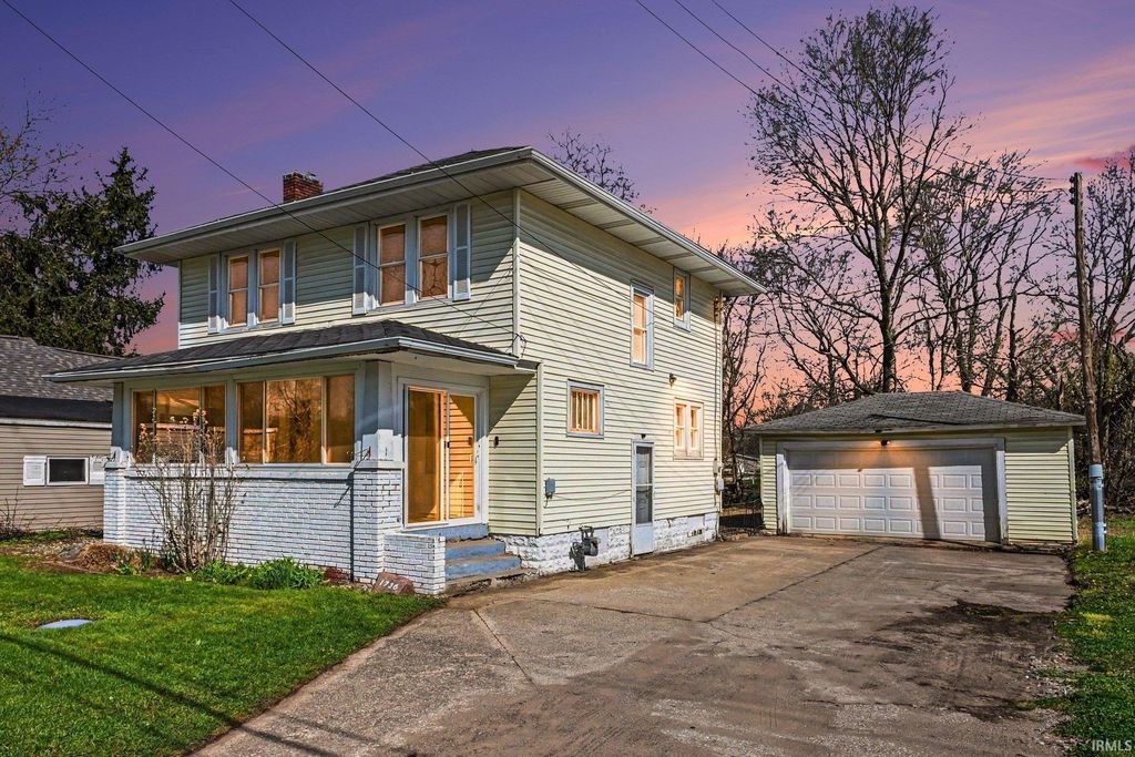 1736 Lincolnway W, Osceola, IN 46561