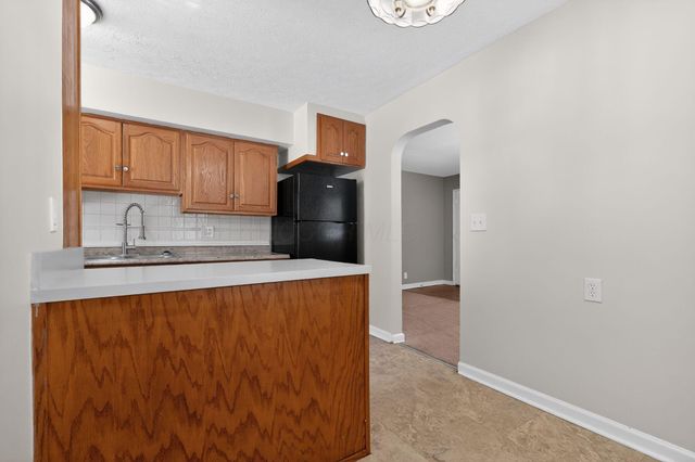 1001 Beechwood Road, Columbus, OH 43227