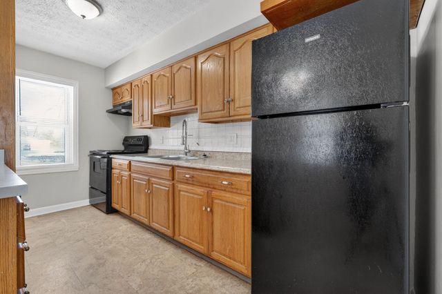 1001 Beechwood Road, Columbus, OH 43227