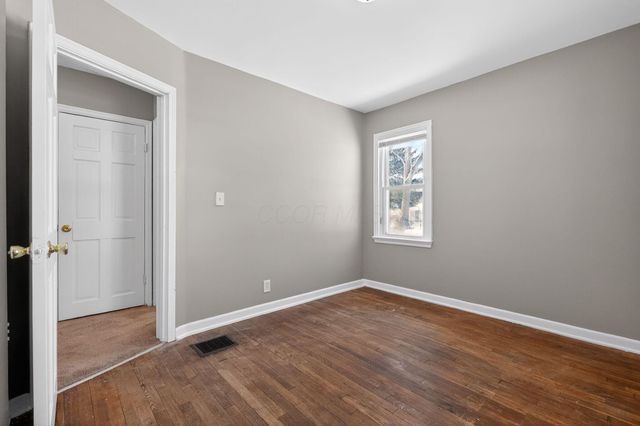 1001 Beechwood Road, Columbus, OH 43227