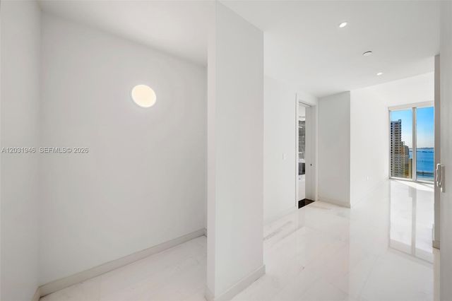 300 Biscayne Blvd Way 1904C, Miami, FL 33131