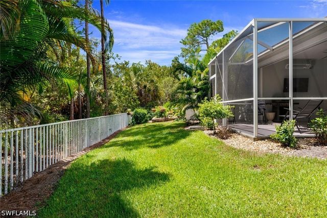 682 Catamaran CT, Naples, FL 34110