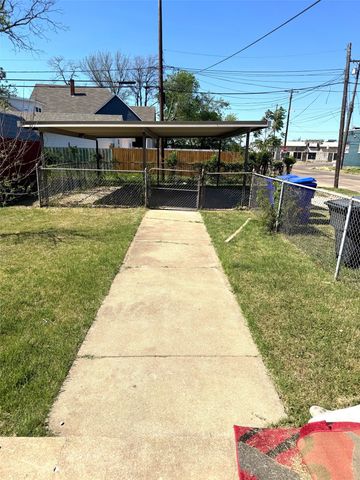 1501 Proctor, Waco, TX 76708