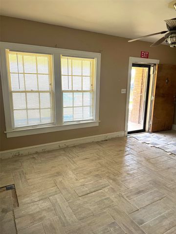 1501 Proctor, Waco, TX 76708