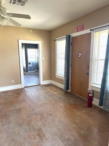 1501 Proctor, Waco, TX 76708