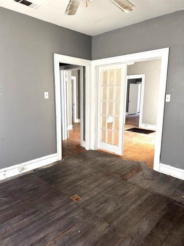 1501 Proctor, Waco, TX 76708