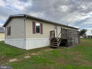 25 HOPKINS MILL RD #23, New Providence, PA 17560