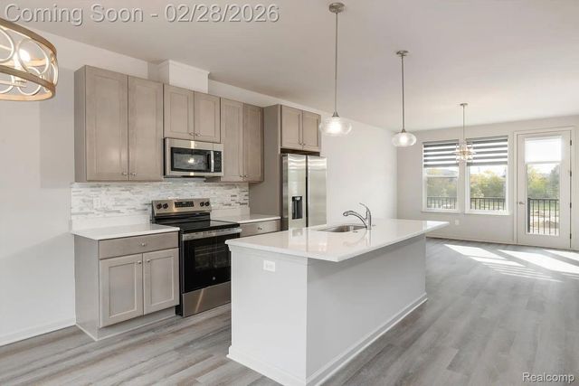 2147 PARK Drive, Pittsfield Charter Township, MI 48103