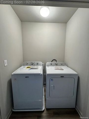 2147 PARK Drive, Pittsfield Charter Township, MI 48103