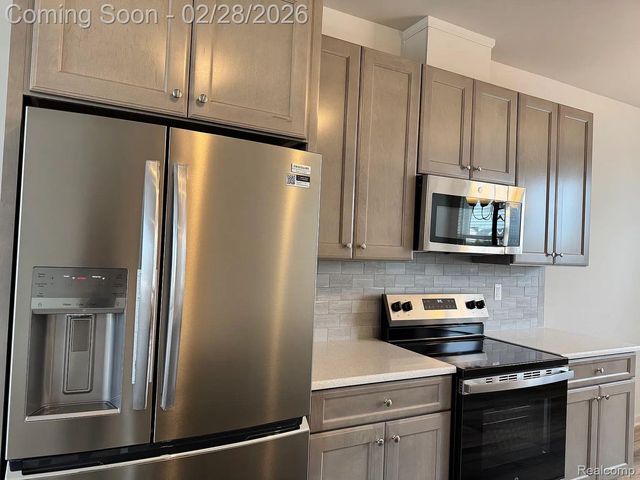 2147 PARK Drive, Pittsfield Charter Township, MI 48103