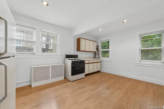 91 Douglas Avenue, Yonkers, NY 10703