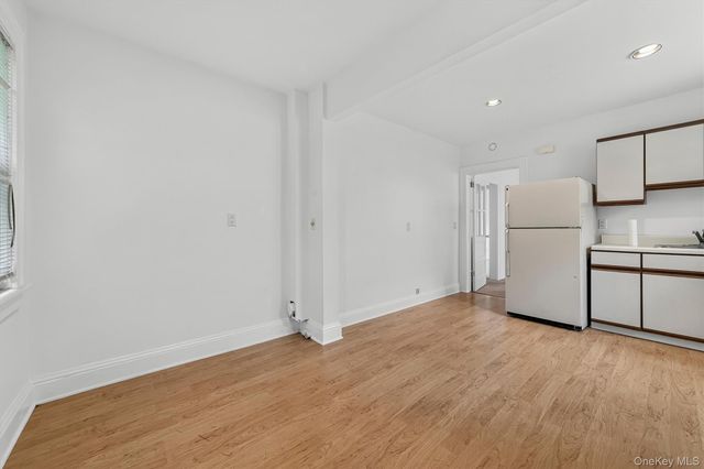 91 Douglas Avenue, Yonkers, NY 10703