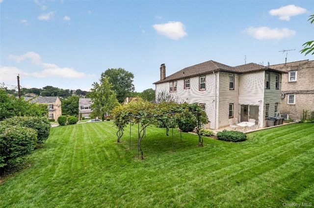 91 Douglas Avenue, Yonkers, NY 10703