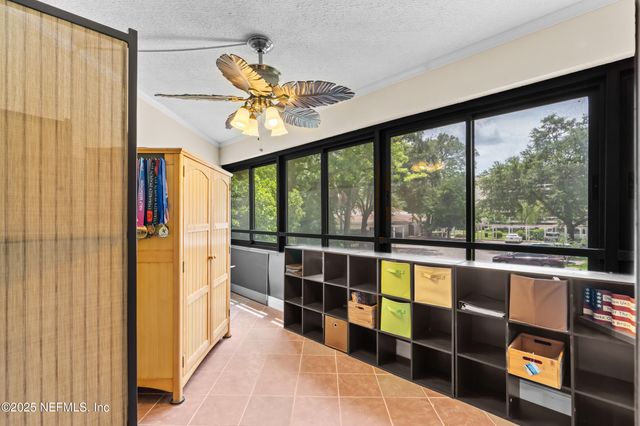1071 EDGEWOOD Avenue S, 206, Jacksonville, FL 32205
