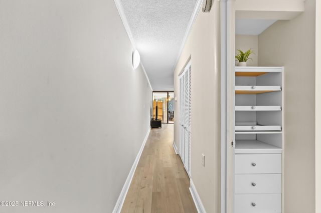 1071 EDGEWOOD Avenue S, 206, Jacksonville, FL 32205