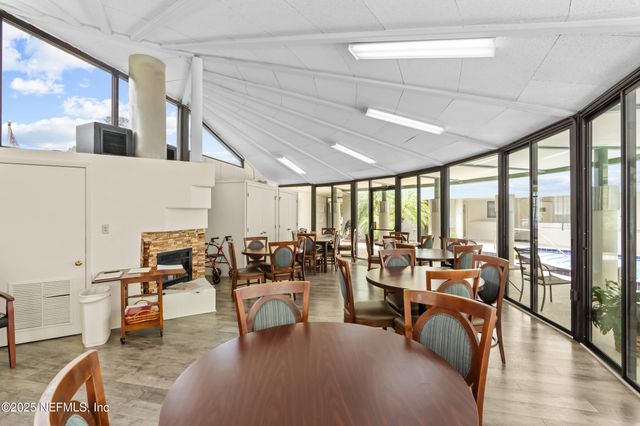 1071 EDGEWOOD Avenue S, 206, Jacksonville, FL 32205
