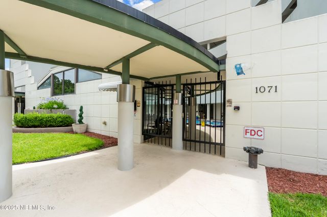 1071 EDGEWOOD Avenue S, 206, Jacksonville, FL 32205