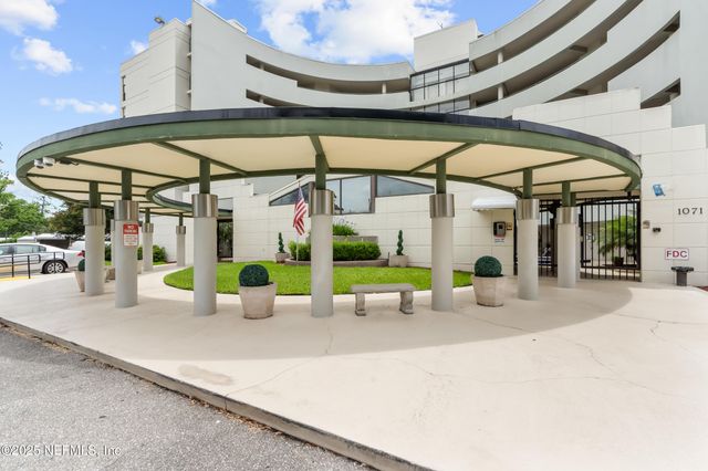 1071 EDGEWOOD Avenue S, 206, Jacksonville, FL 32205