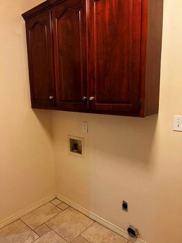 7470 Mallard Drive, Mobile, AL 36695
