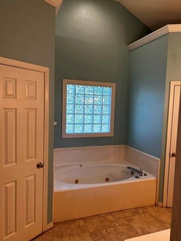 7470 Mallard Drive, Mobile, AL 36695