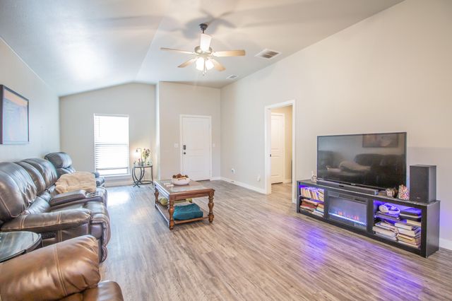 3202 Wausau Avenue, Lubbock, TX 79407