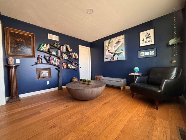 718 Cole Lane, Mahomet, IL 61853