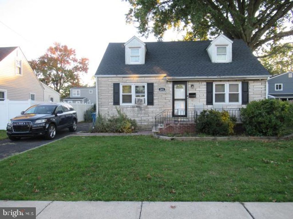 281 BARNSLEY AVE, Morrisville, PA 19067