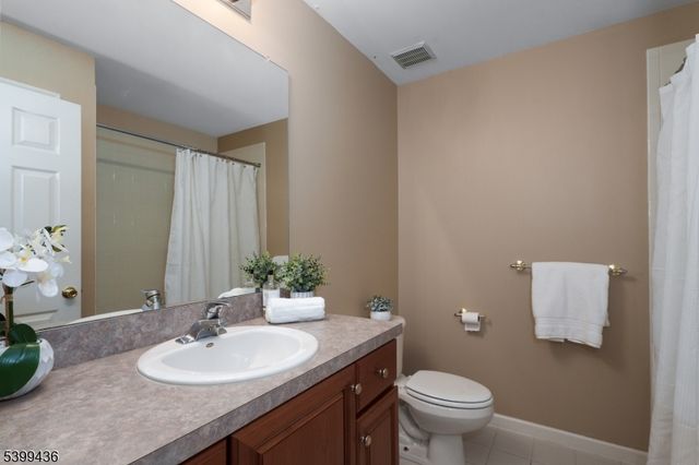 35 Truman Ave, Montgomery Twp., NJ 08540