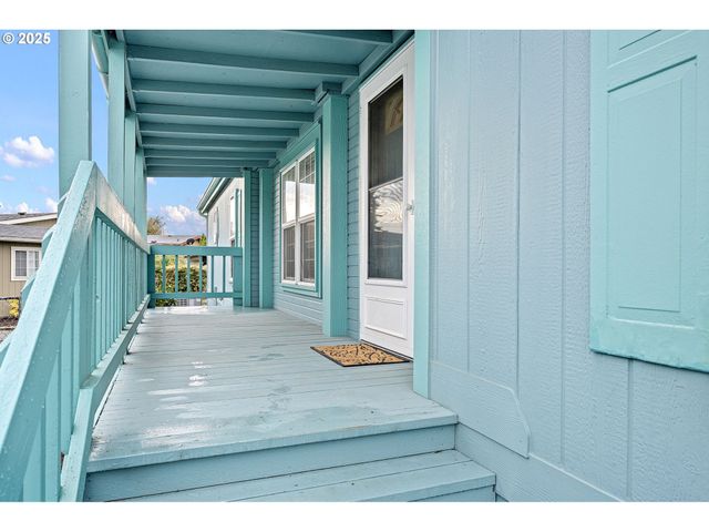 1699 N TERRY St 152, Eugene, OR 97402