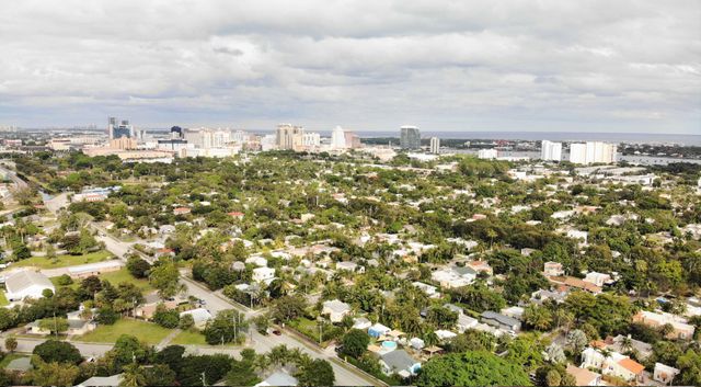 918 Upland Road, West Palm Beach, FL 33401