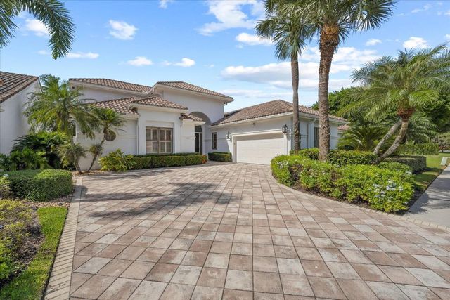 2821 Bent Cypress Road, Wellington, FL 33414