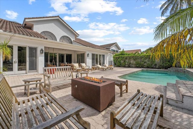 2821 Bent Cypress Road, Wellington, FL 33414