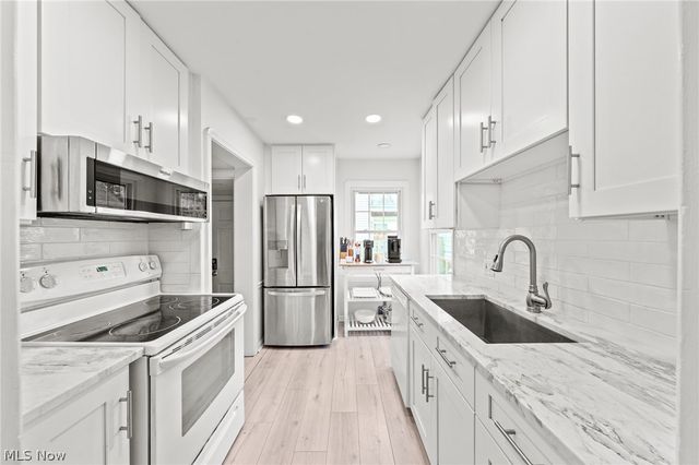 19477 Henry Road, Fairview Park, OH 44126