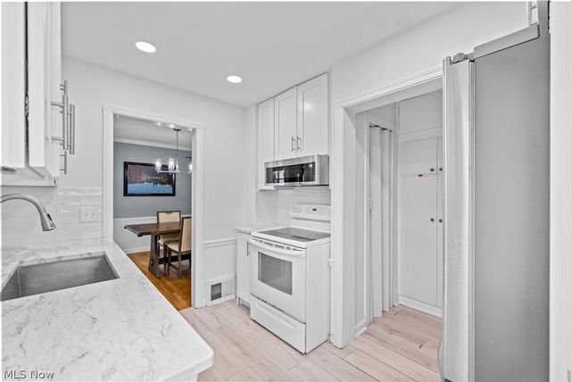 19477 Henry Road, Fairview Park, OH 44126