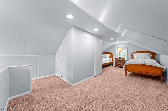 19477 Henry Road, Fairview Park, OH 44126