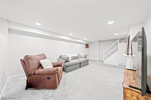 19477 Henry Road, Fairview Park, OH 44126