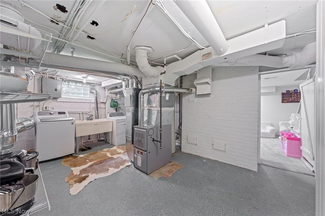 19477 Henry Road, Fairview Park, OH 44126