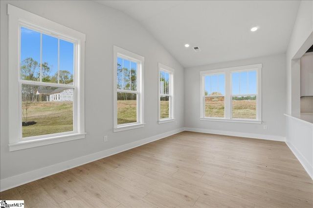442 Amaryllis Lane, Woodruff, SC 29388