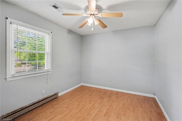 122 Redwood Bend, King, NC 27021