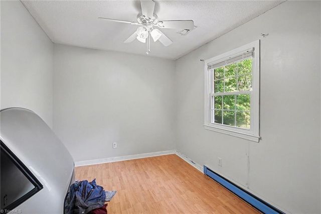 122 Redwood Bend, King, NC 27021