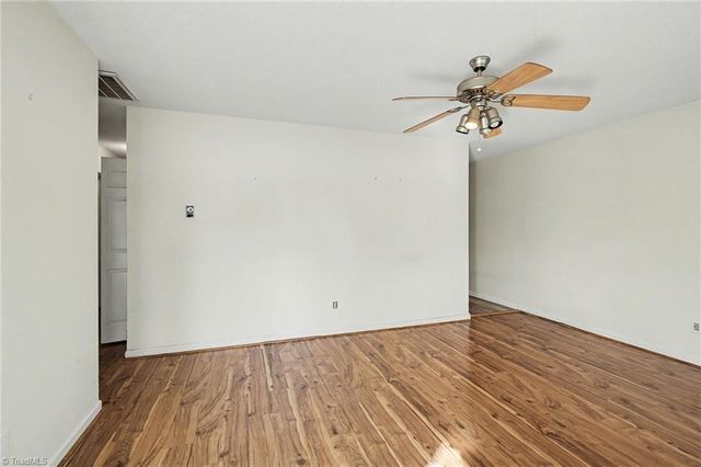 122 Redwood Bend, King, NC 27021