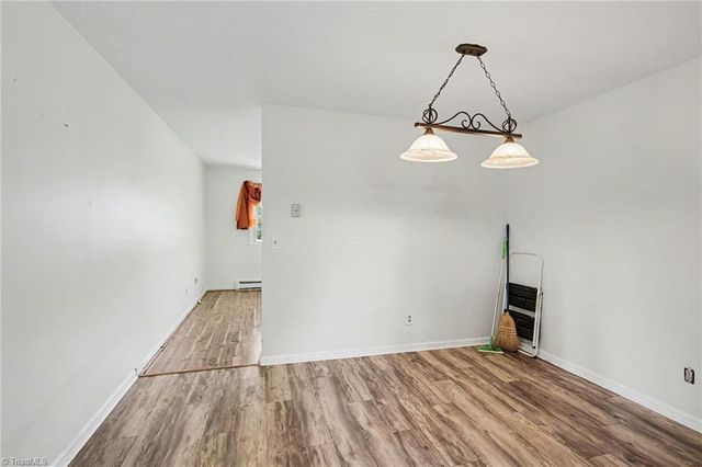 122 Redwood Bend, King, NC 27021