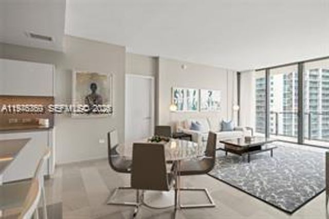 68 SE 6th St 1209, Miami, FL 33131