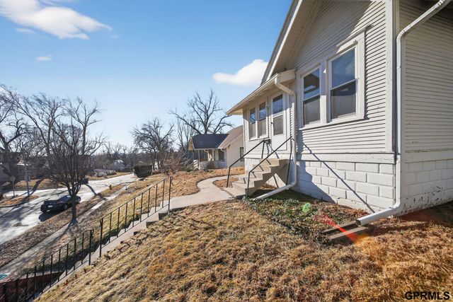 2008 N 48Th Street, Omaha, NE 68104