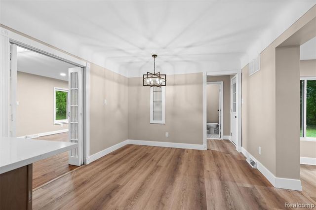 1175 South Boulevard, Troy, MI 48098