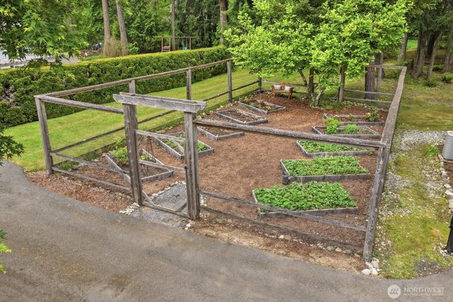 22408 NE 46th Street, Redmond, WA 98053