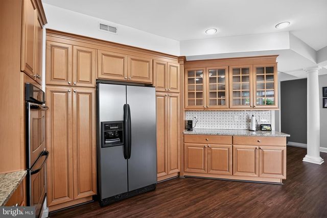 3104 WOODS EDGE DR, Garnet Valley, PA 19060