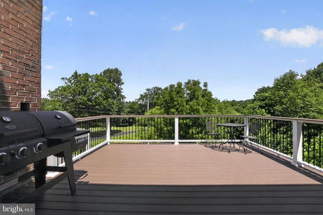 3104 WOODS EDGE DR, Garnet Valley, PA 19060